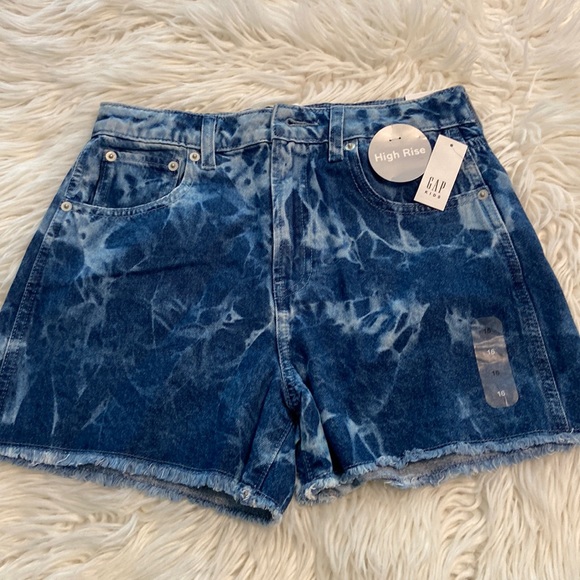 GAP Other - GAP High Rise Jeans Shorts size 16 brand new with tag